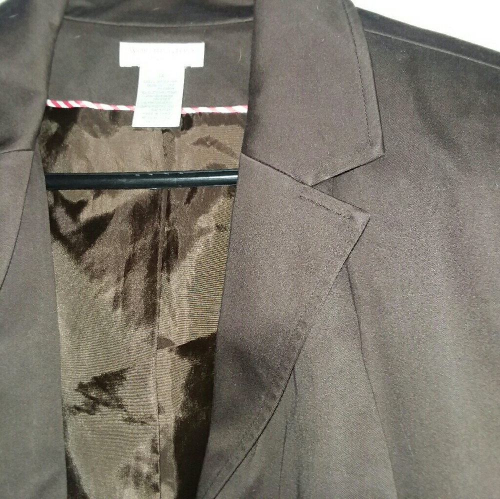 Blazer - Picture 3 of 8